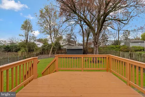 Exterior - 4004 Sampson Rd, Silver Spring, MD 20906 photo 5 of 7