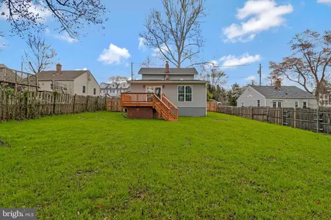 Exterior - 4004 Sampson Rd, Silver Spring, MD 20906 photo 6 of 7