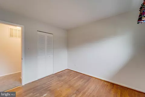 Bedroom - 735 Whitaker Ter, Silver Spring, MD 20901 photo 2 of 4