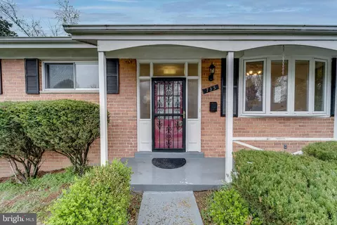 Exterior - 735 Whitaker Ter, Silver Spring, MD 20901 photo 2 of 7