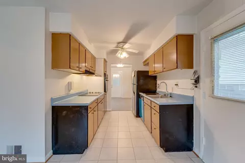 Kitchen - 735 Whitaker Ter, Silver Spring, MD 20901 photo 2 of 5