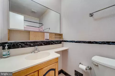 Bath - 735 Whitaker Ter, Silver Spring, MD 20901 photo 2 of 4