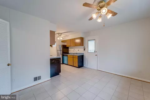 Kitchen - 735 Whitaker Ter, Silver Spring, MD 20901 photo 5 of 5