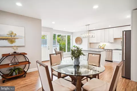 Dining - 2714 Plyers Mill Rd, Silver Spring, MD 20902 photo 3 of 3