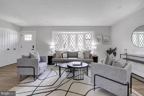 Living - 3938 Isbell St, Silver Spring, MD 20906 photo 3 of 8