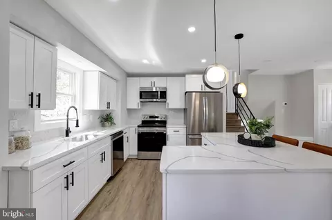 Kitchen - 3938 Isbell St, Silver Spring, MD 20906 photo 2 of 5