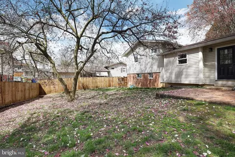 Exterior - 3938 Isbell St, Silver Spring, MD 20906 photo 4 of 4