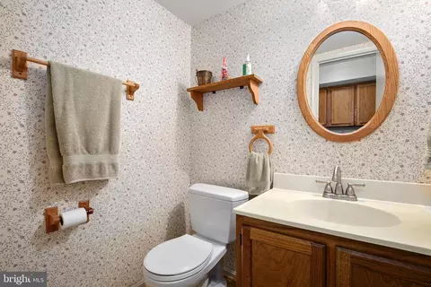 Bath - 14820 Rose Trellis Pl, Silver Spring, MD 20906 photo 1 of 7