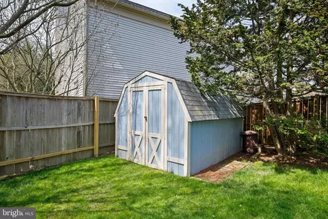 Exterior - 14820 Rose Trellis Pl, Silver Spring, MD 20906 photo 16 of 16