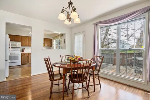 Dining - 14820 Rose Trellis Pl, Silver Spring, MD 20906 photo 3 of 9