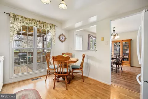 Dining - 14820 Rose Trellis Pl, Silver Spring, MD 20906 photo 5 of 9