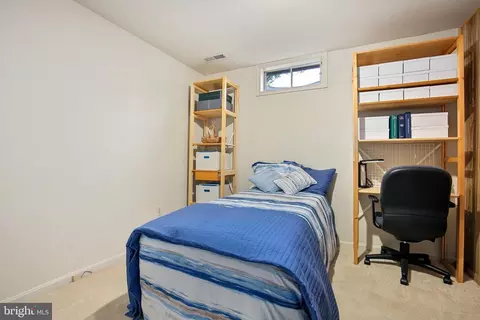 Bedroom - 14820 Rose Trellis Pl, Silver Spring, MD 20906 photo 7 of 8