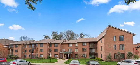 15300 Beaverbrook Ct #88-2J, Silver Spring, MD 20906