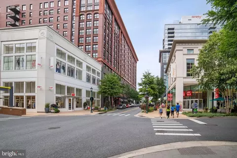 View/Area - 2511 Kensington Blvd, Silver Spring, MD 20902 photo 5 of 5