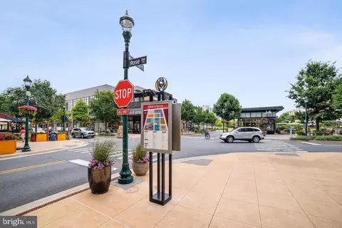 View/Area - 2511 Kensington Blvd, Silver Spring, MD 20902 photo 4 of 5