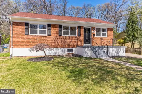 Exterior - 817 Orange Dr, Silver Spring, MD 20901 photo 8 of 9