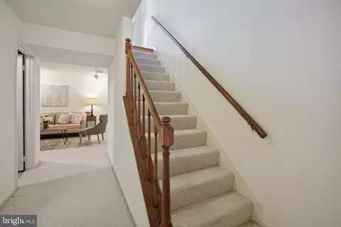 Entry Way - 2046 Derby Ridge Ln #3-9, Silver Spring, MD 20910 photo 2 of 2