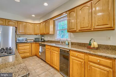Kitchen - 1325 Atwood Rd, Silver Spring, MD 20906 photo 3 of 4
