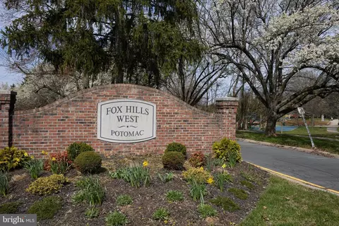 View/Area - 12705 Deep Spring Dr, Potomac, MD 20854 photo 3 of 4