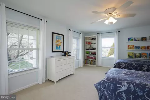 Bedroom - 12705 Deep Spring Dr, Potomac, MD 20854 photo 4 of 12