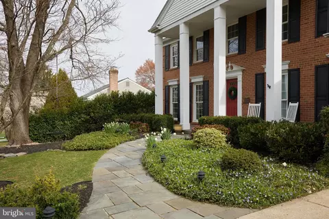 Exterior - 12705 Deep Spring Dr, Potomac, MD 20854 photo 5 of 18