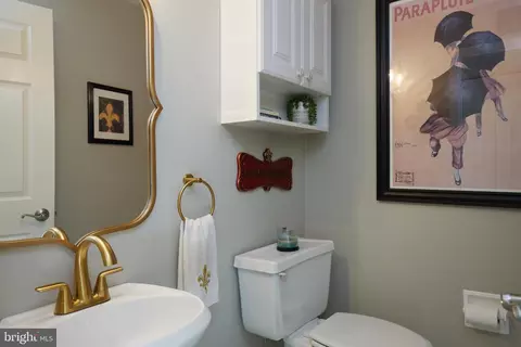 Bath - 12705 Deep Spring Dr, Potomac, MD 20854 photo 4 of 4