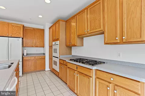 Kitchen - 10630 Georgia Ave, Silver Spring, MD 20902 photo 2 of 3