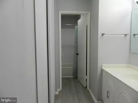 3501 Forest Edge Dr #14-1F, Silver Spring, MD 20906 photo 14