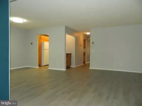 3501 Forest Edge Dr #14-1F, Silver Spring, MD 20906 photo 4