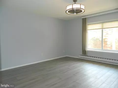3501 Forest Edge Dr #14-1F, Silver Spring, MD 20906 photo 11
