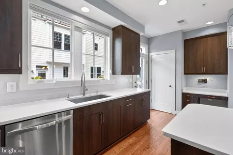 47 Ellsworth Heights St, Silver Spring, MD 20910 photo 11