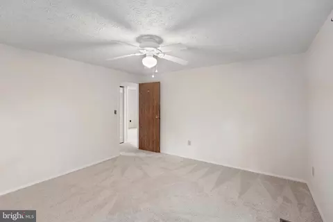 Bedroom - 1408 Cavendish Dr, Silver Spring, MD 20905 photo 2 of 6