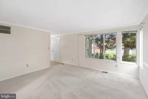 Bedroom - 1408 Cavendish Dr, Silver Spring, MD 20905 photo 5 of 6