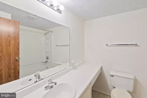 Bath - 1408 Cavendish Dr, Silver Spring, MD 20905 photo 1 of 8