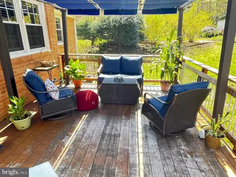 Exterior - 10612 Stoneyhill Ct, Silver Spring, MD 20901 photo 6 of 11