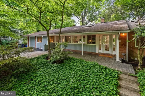 7705 Glenmore Spring Way, Bethesda, MD 20817