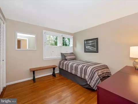 Bedroom - 11906 Devilwood Dr, Potomac, MD 20854 photo 6 of 6
