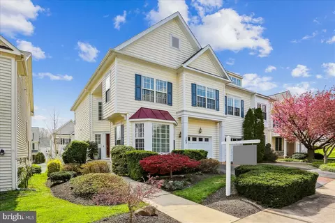 143 Painted Post Ln, Gaithersburg, MD 20878