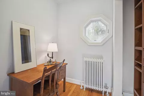 Dining - 815 Notley Rd, Silver Spring, MD 20904 photo 6 of 6