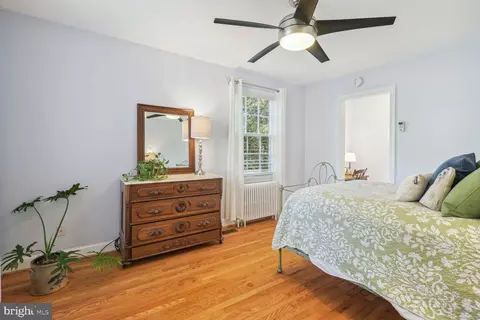 Bedroom - 815 Notley Rd, Silver Spring, MD 20904 photo 5 of 6