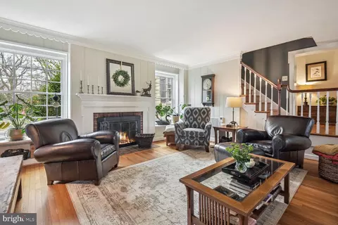 Living - 815 Notley Rd, Silver Spring, MD 20904 photo 5 of 9