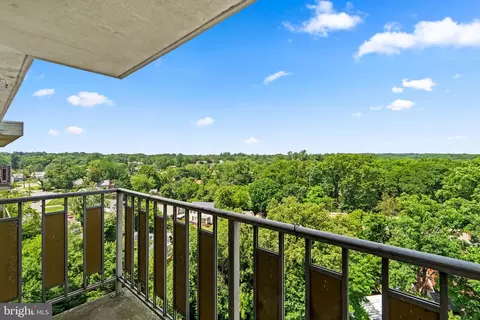 8830 Piney Branch Rd #1205, Silver Spring, MD 20903 photo 9