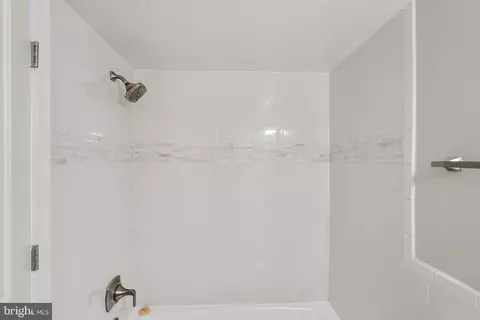 8830 Piney Branch Rd #1205, Silver Spring, MD 20903 photo 23