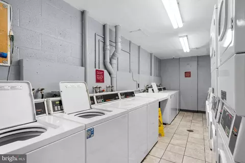 8830 Piney Branch Rd #1205, Silver Spring, MD 20903 photo 31