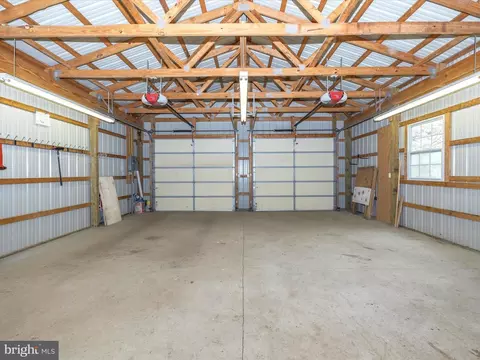 Exterior - 15920 Barnesville Rd, Boyds, MD 20841 photo 8 of 19