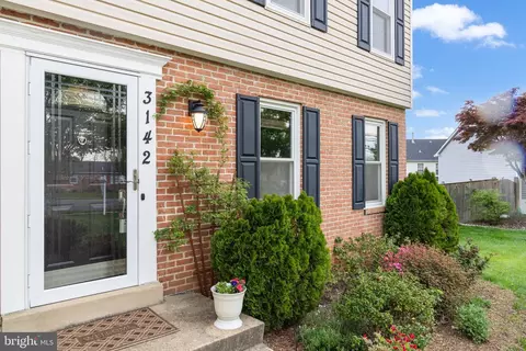 Exterior - 3142 Fairland Rd, Silver Spring, MD 20904 photo 2 of 10