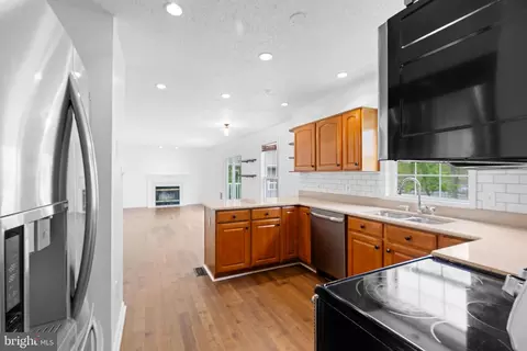 Kitchen - 3142 Fairland Rd, Silver Spring, MD 20904 photo 1 of 3