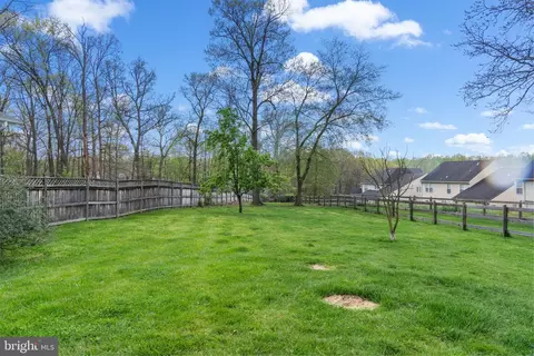 Exterior - 3142 Fairland Rd, Silver Spring, MD 20904 photo 5 of 10