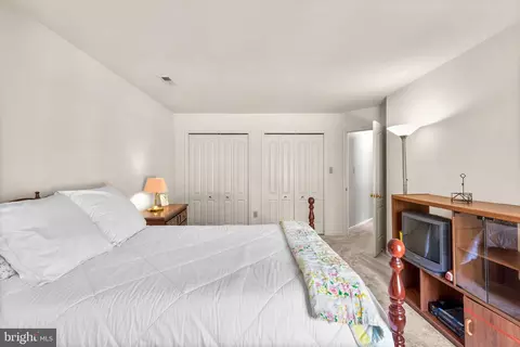 Bedroom - 605 Pebble Beach Dr, Silver Spring, MD 20904 photo 7 of 9