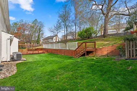 Exterior - 605 Pebble Beach Dr, Silver Spring, MD 20904 photo 4 of 8